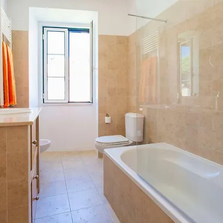 Santos River View Terrace Duplex * Lisbon